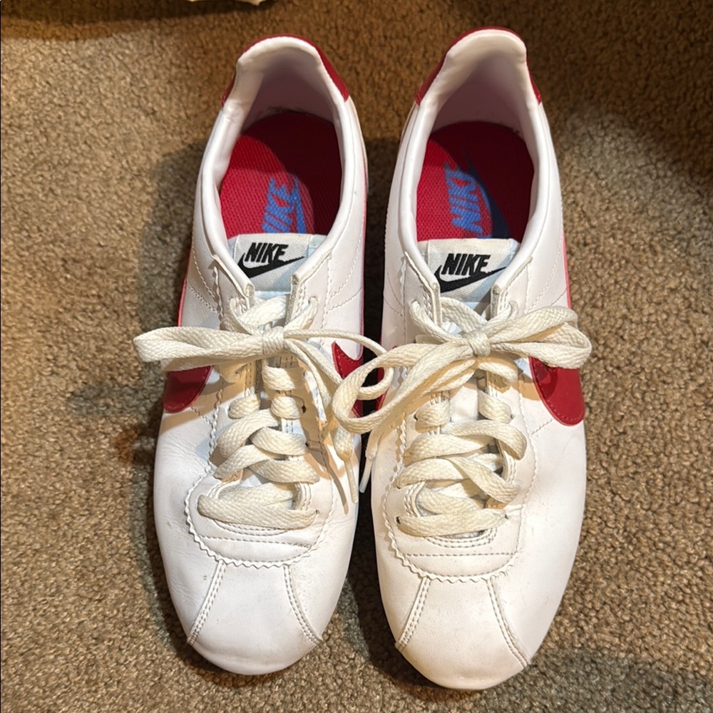 Nike White and Red Classic Sneakers